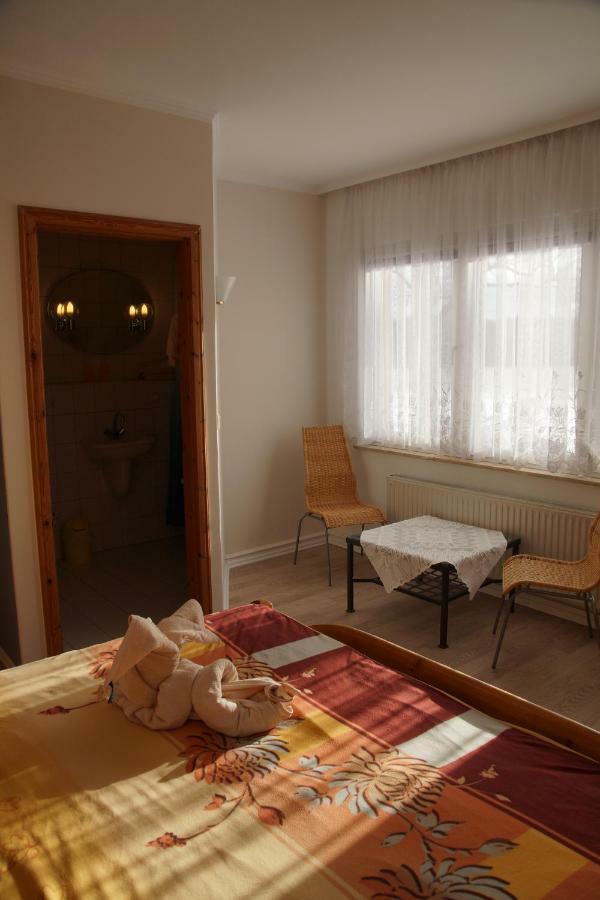 Landpension Bielatal - Raum Экстерьер фото