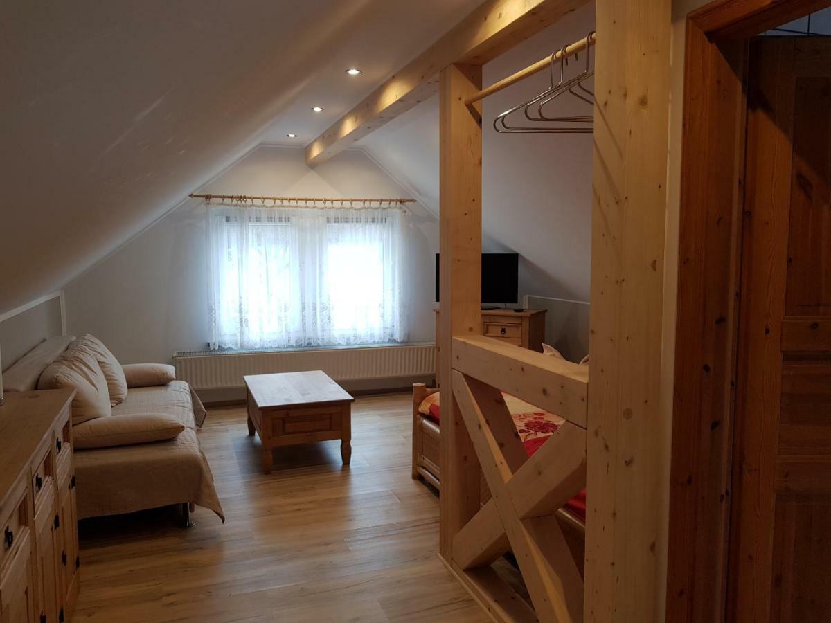Landpension Bielatal - Raum Экстерьер фото